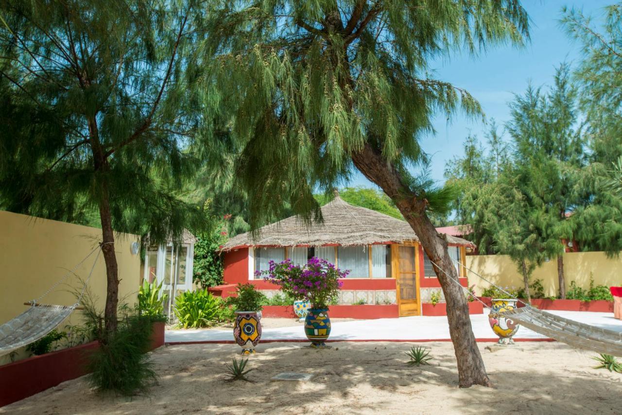 Diamarek Hotel Sur La Plage Saint-Louis Exteriör bild